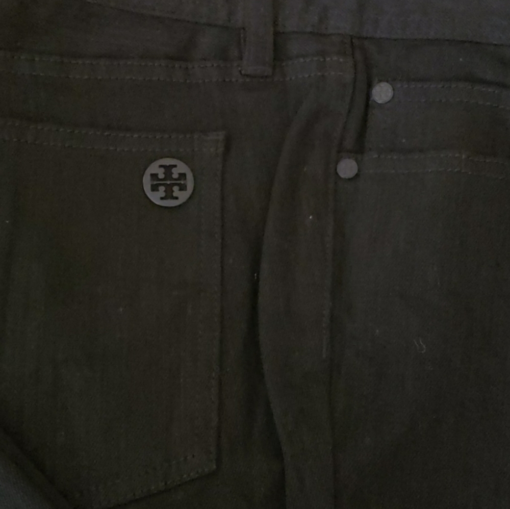 🖤🌷NWOT, TORY BURCH, Vlack, Flare Style Jeans, Size 31. - Picture 4 of 4